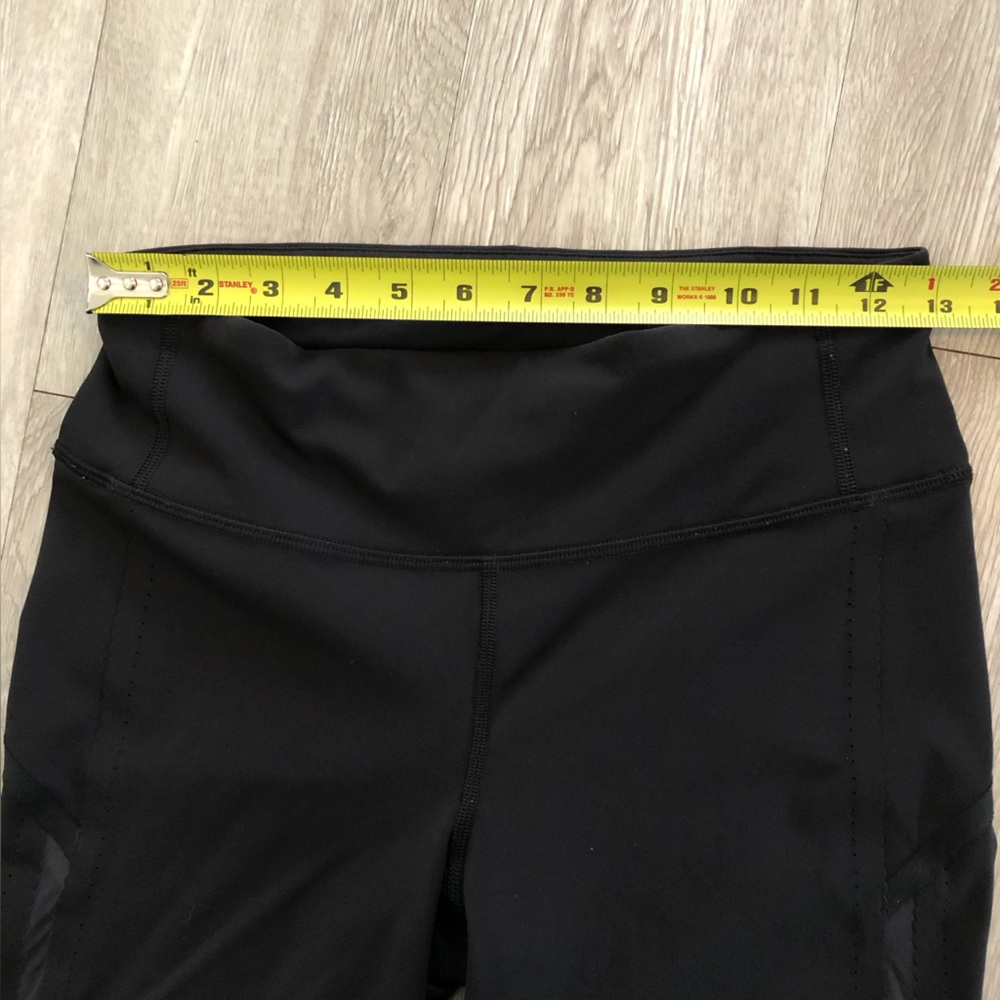 Lululemon Smooth Stride Tight Scalloped Mesh Legging Black Size 6 - Picture 10 of 12